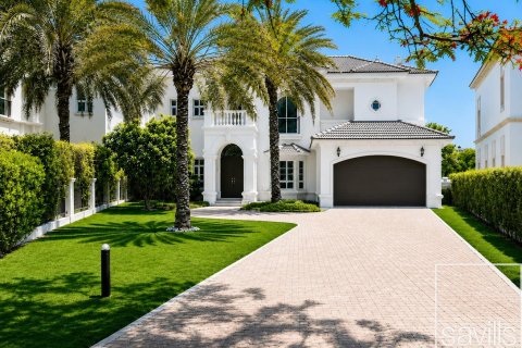 4 bedrooms Villa in Jumeirah Islands, UAE No. 203759