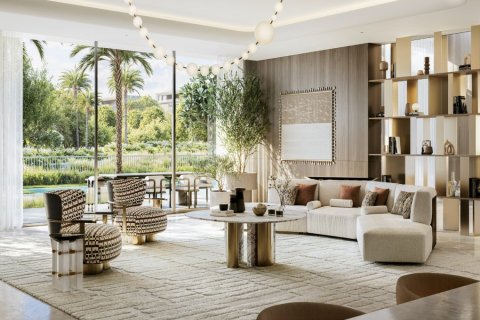 6 bedrooms Villa in Dubai, UAE No. 164929 3