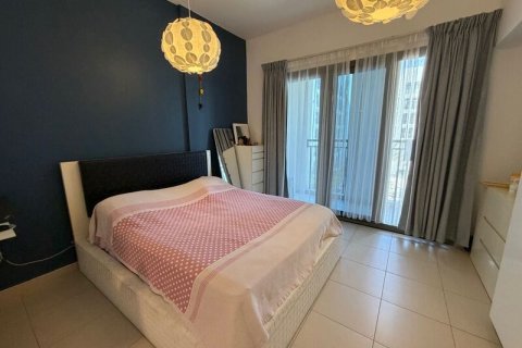 Квартира с 3 спальнями в Zahra Apartments, ОАЭ №165919 4