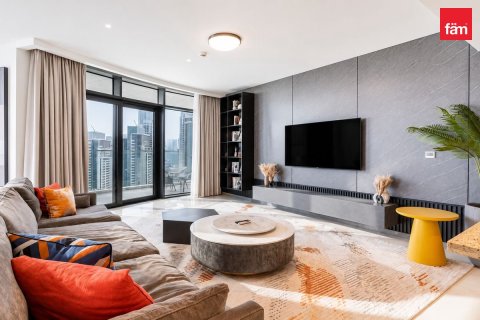 3 bedrooms Apartment in Downtown Dubai (Downtown Burj Dubai), UAE No. 185222