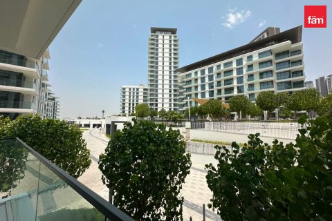 2 bedrooms Apartment in Dubai, UAE No. 198569