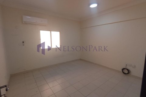 Apartment de 2 dormitorios en Doha, Qatar No. 57649 8