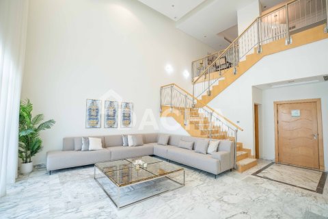 Apartment de 4 dormitorios en Shoreline Apartments, UAE No. 161254
