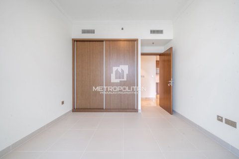 Квартира с 1 спальней в EMAAR Beachfront, ОАЭ №129719 17