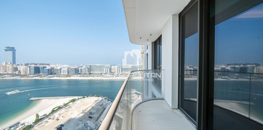 Квартира с 1 спальней в EMAAR Beachfront, ОАЭ №129719