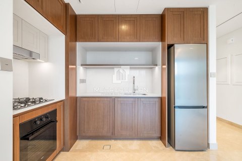 Квартира с 1 спальней в EMAAR Beachfront, ОАЭ №129719 7