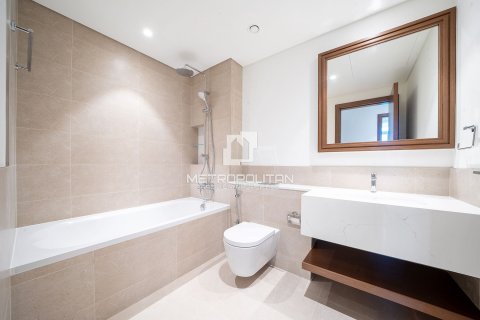 Квартира с 1 спальней в EMAAR Beachfront, ОАЭ №129719 19