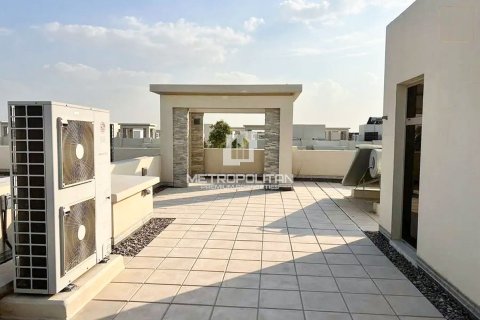 Townhouse de 3 chambres à Meydan, UAE No. 129723 8