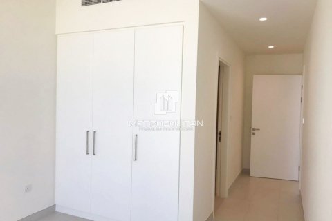 Townhouse de 3 chambres à EMAAR South, UAE No. 130104 15
