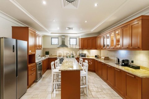 Villa de 5 dormitorios en Garden Homes, UAE No. 191636 20