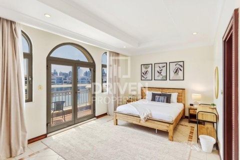 Villa de 5 dormitorios en Garden Homes, UAE No. 191636 16