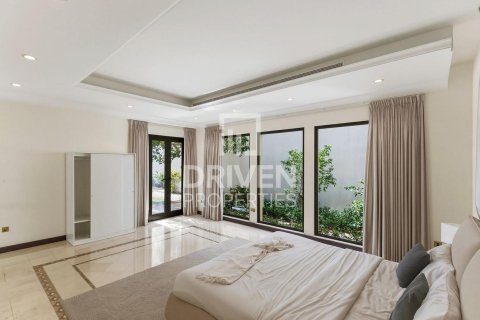 Villa de 5 dormitorios en Garden Homes, UAE No. 191636 8