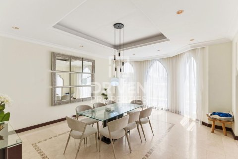 Villa de 5 dormitorios en Garden Homes, UAE No. 191636 4