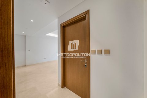 1 غرف نوم شقة في EMAAR Beachfront, الإمارات العربية المتحدة رقم 128094 16