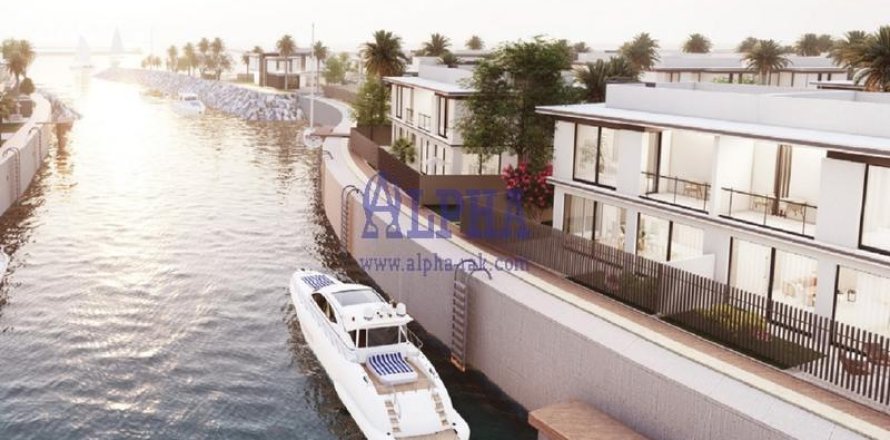 Таунхаус с 2 спальнями в Al Hamra Village, ОАЭ №118004