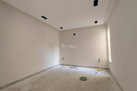 5 bedrooms Villa in Riyadh, Saudi Arabia No. 67521 13