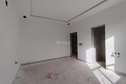 5 bedrooms Villa in Riyadh, Saudi Arabia No. 67521 6