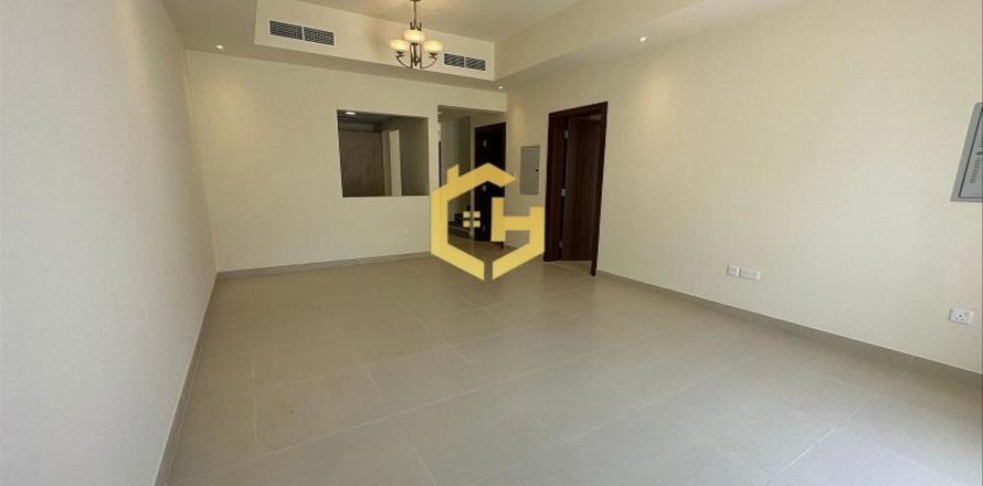 Townhouse de 4 chambres à District 11, UAE No. 18322