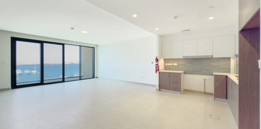3 bedrooms Apartment in Mina Rashid, UAE No. 167005