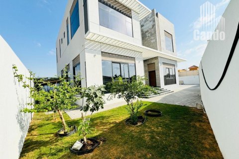 Вилла с 5 спальнями в Al Quoz, ОАЭ №55551 6