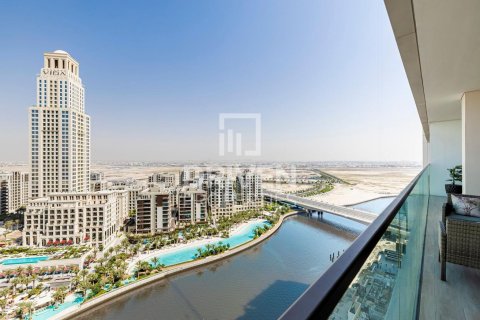 Квартира с 2 спальнями в Palace Residences, ОАЭ №202534