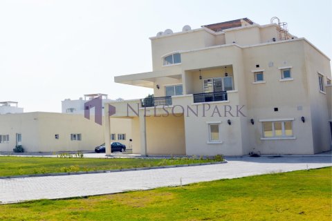 Villa de 4 dormitorios en Doha, Qatar No. 60921 14