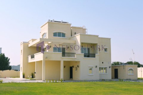 4 غرف نوم فيلا في الدوحة, Qatar رقم 60921