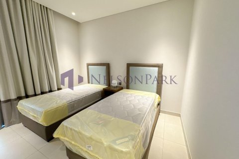 Apartment de 2 dormitorios en Lusail, Qatar No. 58449 3