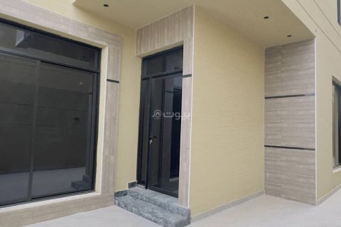 3 bedrooms Apartment in Riyadh, Saudi Arabia No. 60236 4