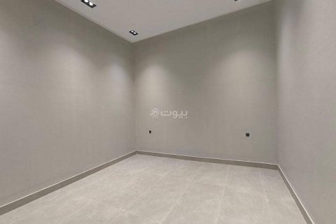 4 bedrooms Apartment in Riyadh, Saudi Arabia No. 60285 5