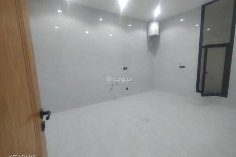 Apartment de 3 dormitorios en Riyadh, Saudi Arabia No. 60233 3