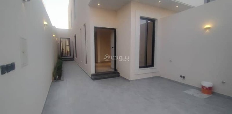 Apartment de 3 dormitorios en Riyadh, Saudi Arabia No. 60233