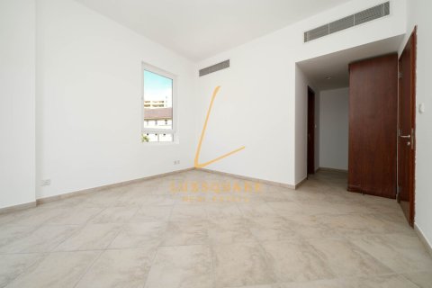 2 bedrooms Apartment in Uptown Motor City, UAE No. 165364 16