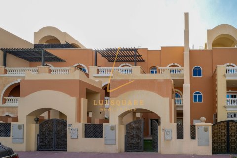 4 bedrooms Townhouse in Jumeirah Village Circle, UAE No. 165363