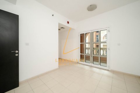4 bedrooms Townhouse in Jumeirah Village Circle, UAE No. 165363 5