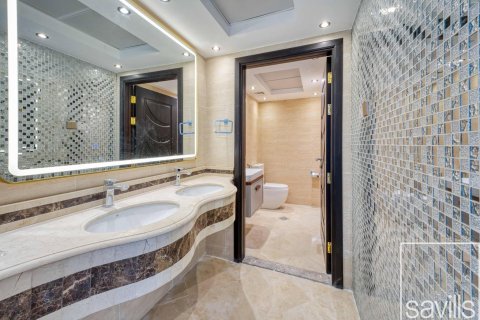 5 bedrooms Villa in Al Barsha South, UAE No. 194720 21