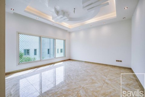 5 bedrooms Villa in Al Barsha South, UAE No. 194720 4