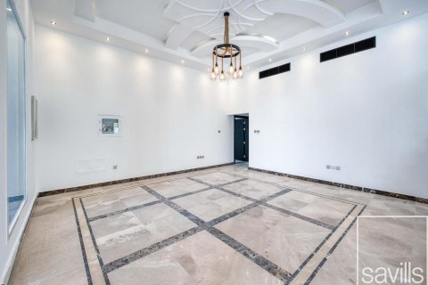 5 bedrooms Villa in Al Barsha South, UAE No. 194720 8