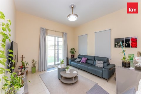 4 bedrooms Villa in Dubai, UAE No. 185204 30