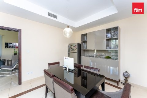 4 bedrooms Villa in Dubai, UAE No. 185204 13