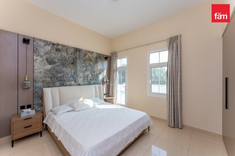 4 bedrooms Villa in Dubai, UAE No. 185204 25