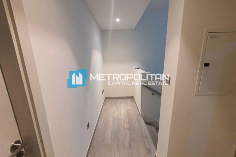 Townhouse de 2 dormitorios en Yas Island, UAE No. 148992 14