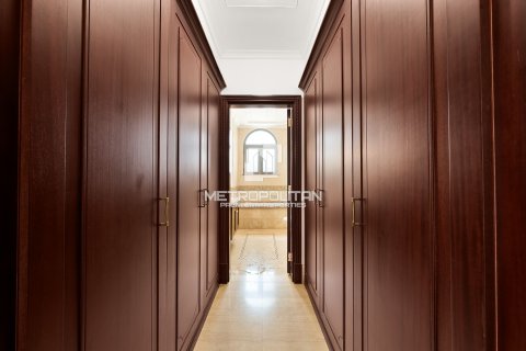 7 bedrooms Villa in Signature Villas, UAE No. 128737 26