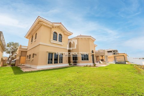7 bedrooms Villa in Signature Villas, UAE No. 128737 4