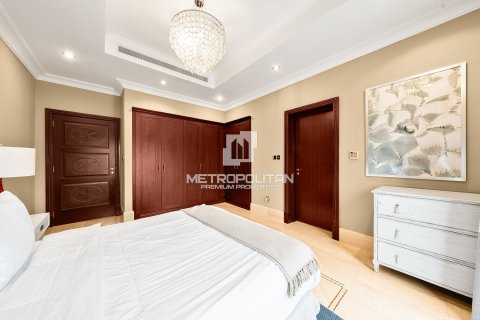 7 bedrooms Villa in Signature Villas, UAE No. 128737 23