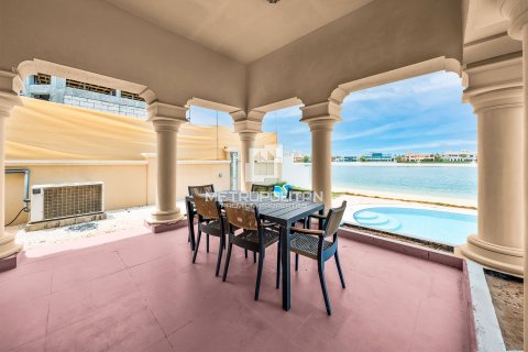 7 bedrooms Villa in Signature Villas, UAE No. 128737 29