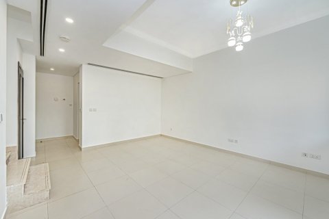 2 bedrooms Townhouse in Bella Casa, UAE No. 187226