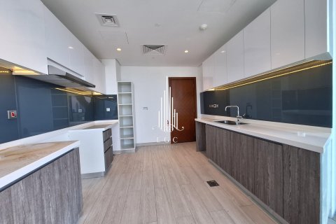Apartment de 2 dormitorios en Tourist Club Area, UAE No. 36670 7