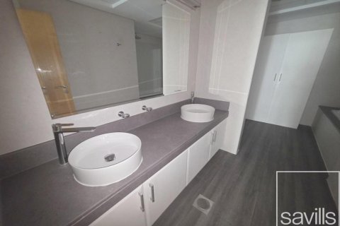 2 bedrooms Apartment in Shoreline Apartments, UAE No. 194199 4