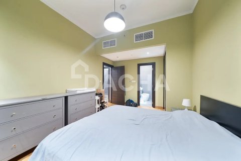 Apartment de 2 dormitorios en Silverene, UAE No. 166752 8